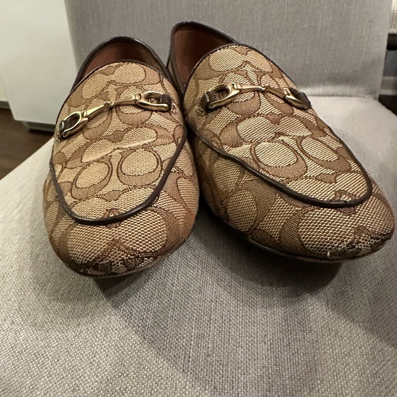 Coach Loafers Size 7B - Picture 6 of 7